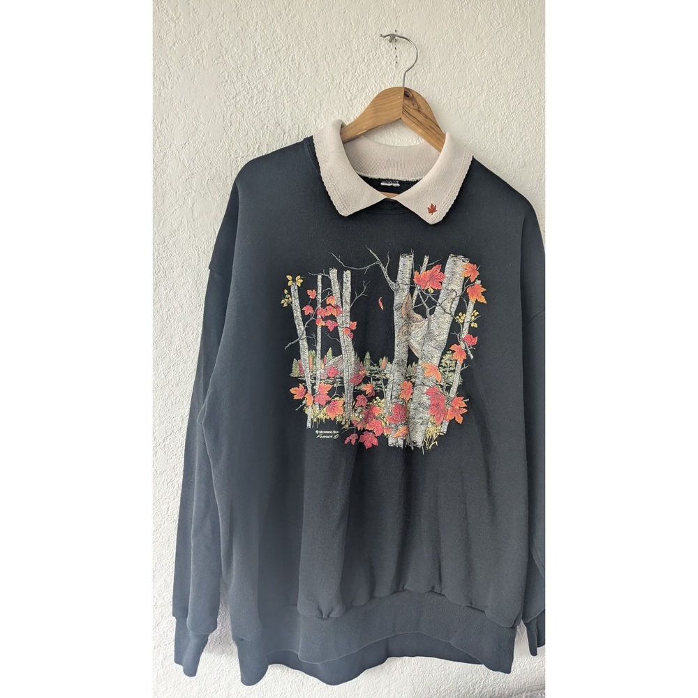 Morning Sun Vintage Graphic Collared Sweatshirt‎ Black Autumn Forest Squirrel XL